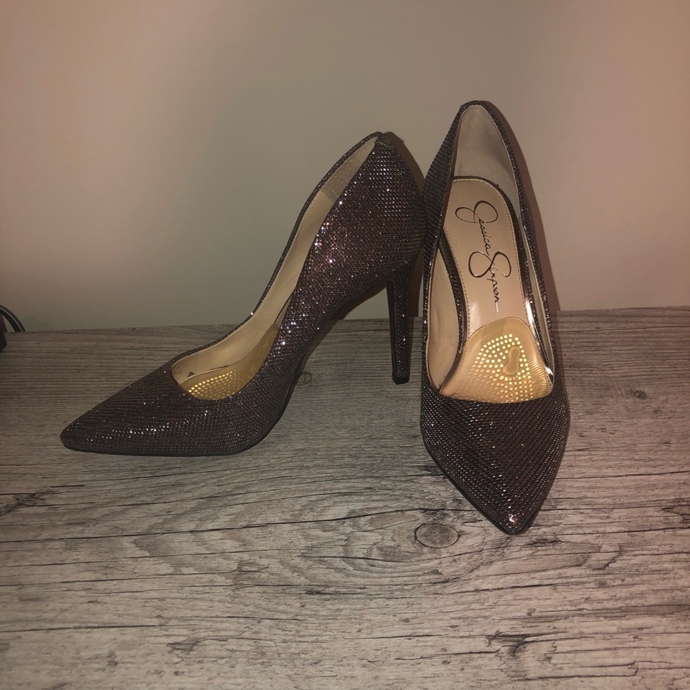 Jessica Simpson Glittery Pump.